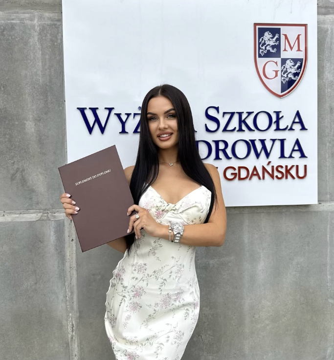 Oleksandra Kobernyk — dyplom Wyższej Szkoły Zdrowia w Gdańsku